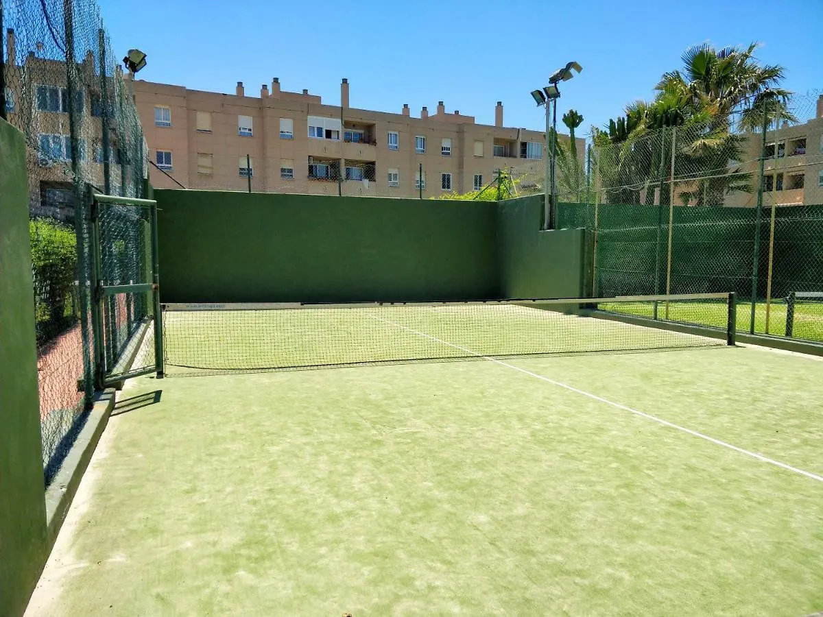 Sun & Beach House Malaga Apartment